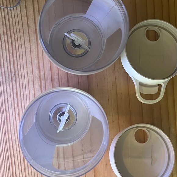 Two Gymix Blenders - Picture 12 of 16